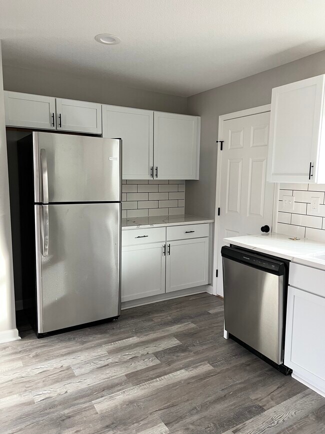 Photo - 9 NW Orchard St