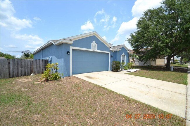 Photo - 605 Maple Pointe Dr