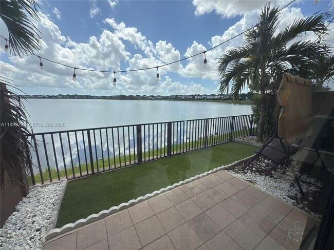 Photo - 15955 NW 91st Ct