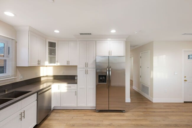 Brand New 2BR/2BA with Downtown LA Views in Historic Pico Union - First Time  on Market!
