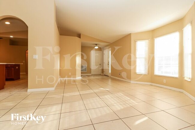 Photo - 362 Overbrook St