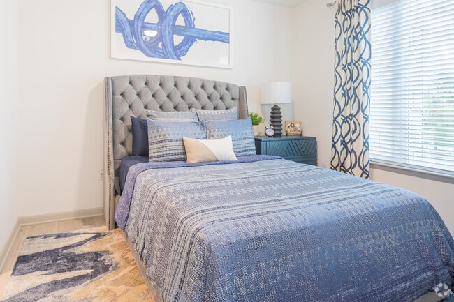 The Elliot- 1BR, 1BA