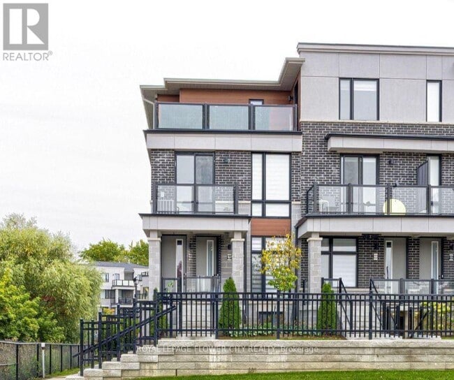 Photo - 70 Knotsberry Cir