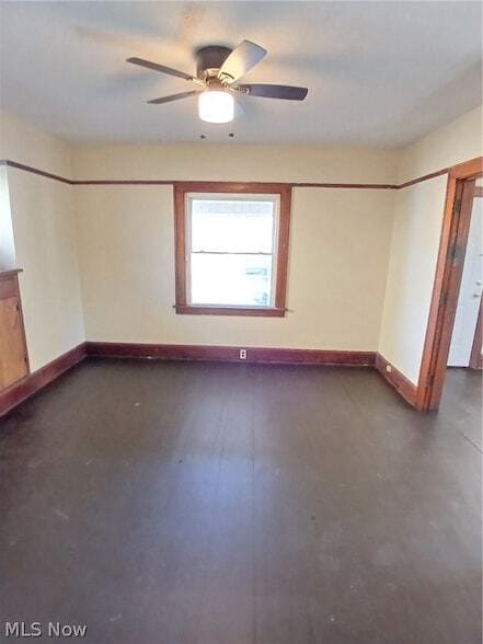 Photo - 2222 Birch St