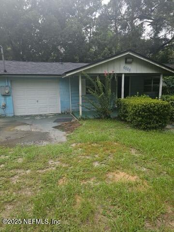 Building Photo - 6526 Ribault Rd Rental