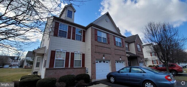 Building Photo - 320 Wheatfield Cir Rental