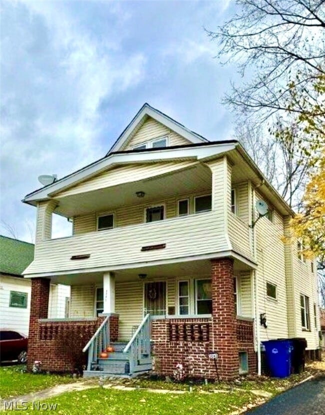 Building Photo - 2681 E 126th St Unit 3/UP