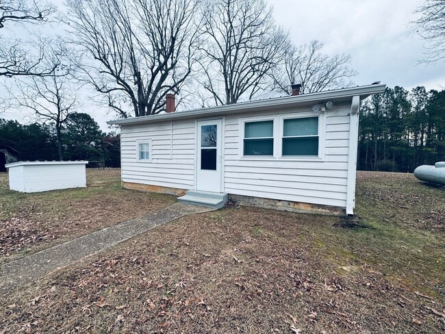 Photo - Nice Country Home