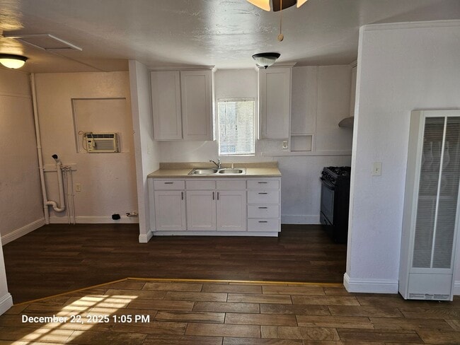 Photo - 527-537 E San Joaquin Ave Unit 537Sanjo