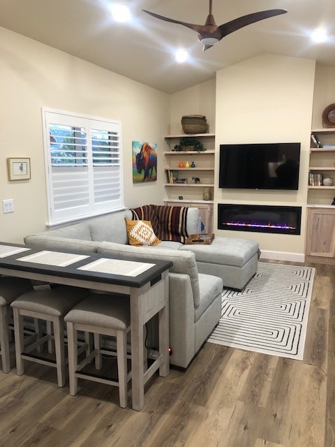 Photo - 228 Trails End