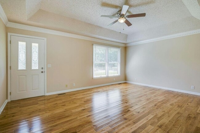 Photo - 2131 Berkshire Ln