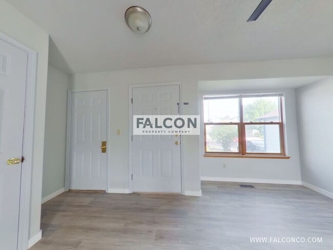Photo - 5982 Corinth Dr