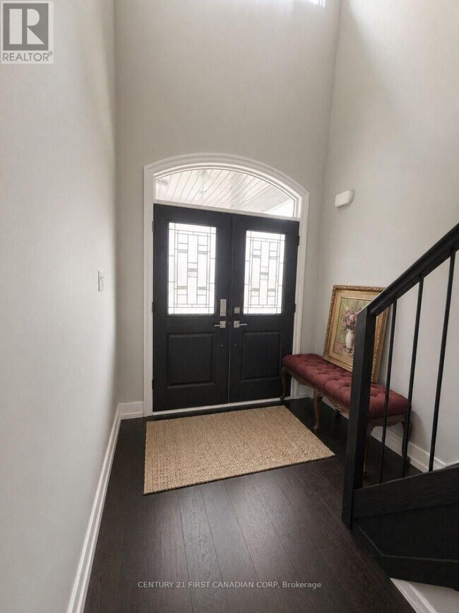 Photo - 2120 Gough Ave