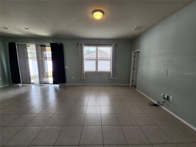 15734 Stone House Dr