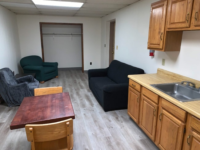 50 E 1st St