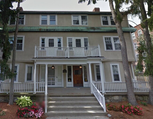 Photo - 1 Langdon Sq