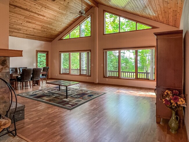 Photo - 2548 Co Rd 550