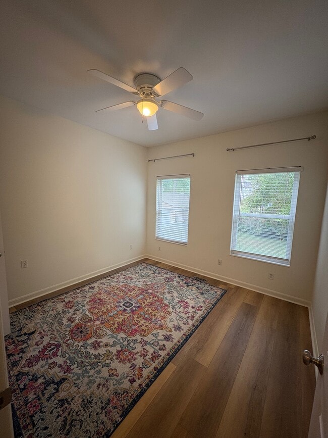 Building Photo - 4127 Ballard Ave Unit 4127 Rental