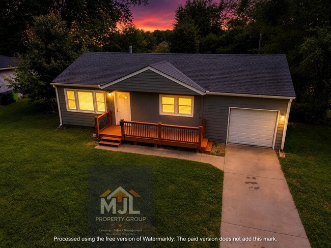 Building Photo - Updated 2 Bedroom/ 1 Bath Home in Belton *READY NOW*