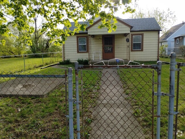 Building Photo - 83 Miller Ave Rental