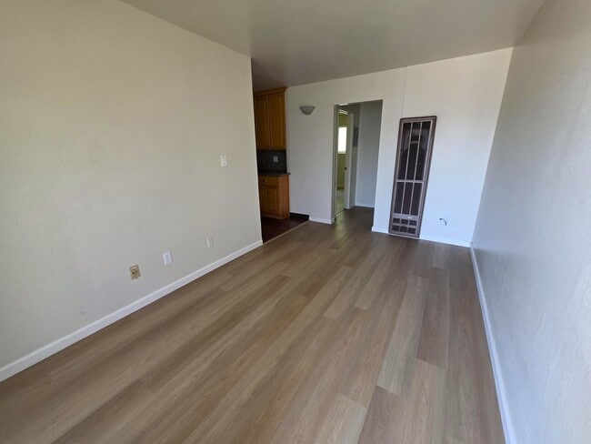 Photo - 2253 Central Ave Unidad H
