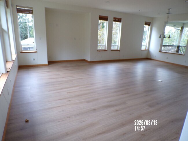 Photo - 4510 NW Queens Ave