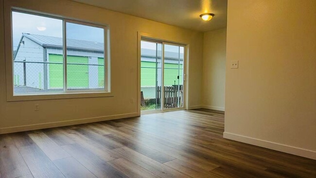 Photo - 4 bedroom duplex