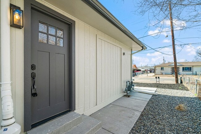 Photo - Remodeled 2BD, 1BA Apartment in Berkley with Off-Street Parking Spot