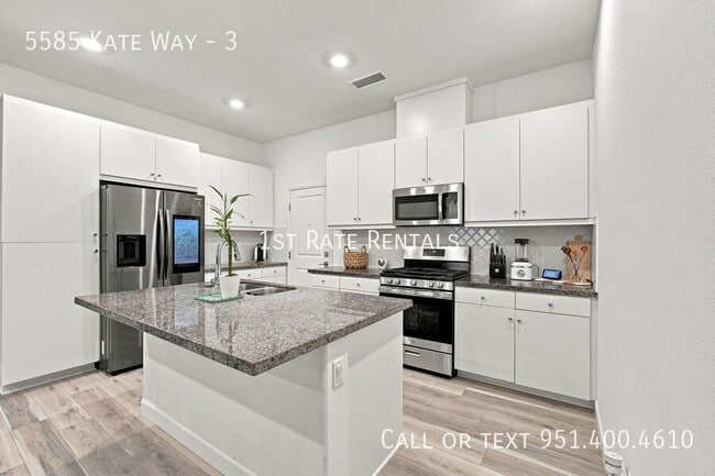 5585 Kate Way