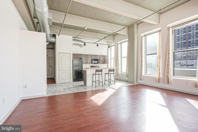 Photo - 511 N Broad St Unit 205