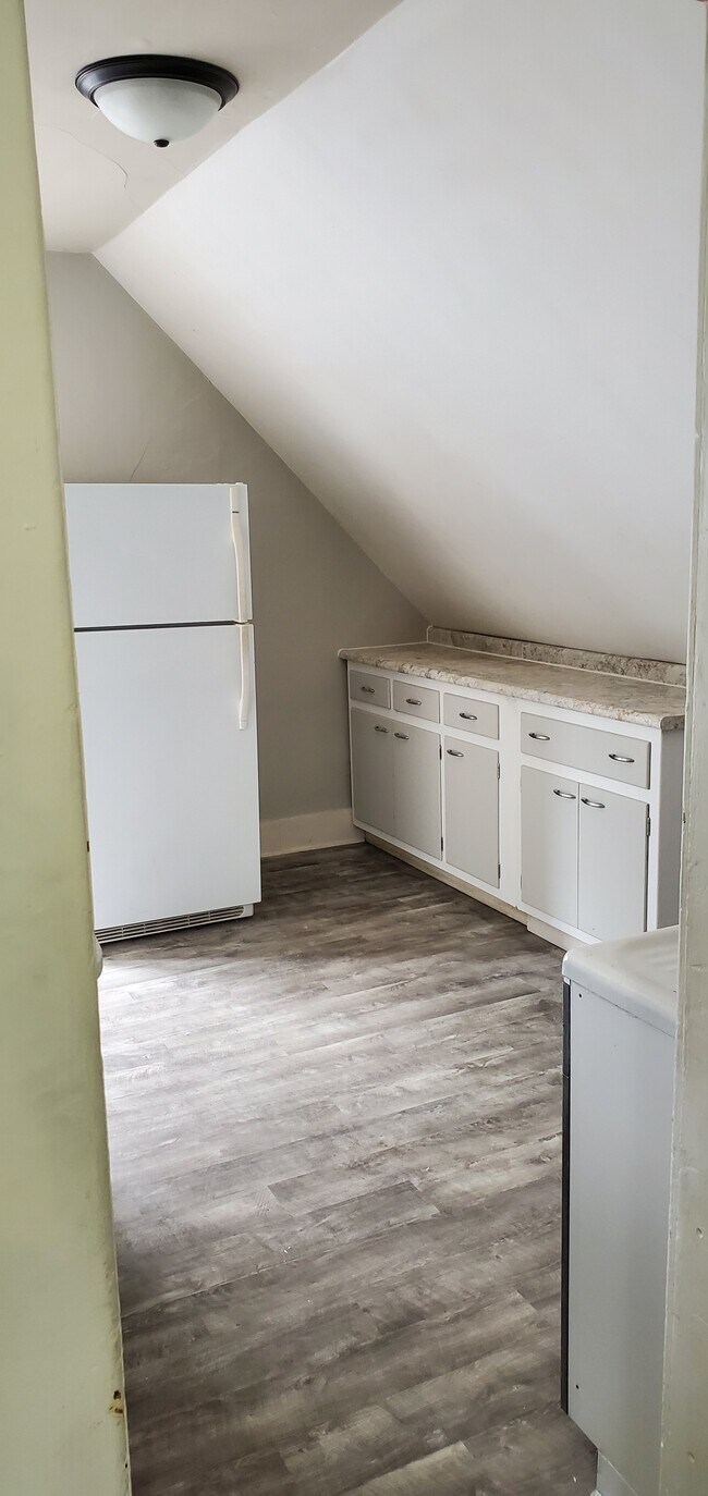 Photo - 1757-55 S 60th St