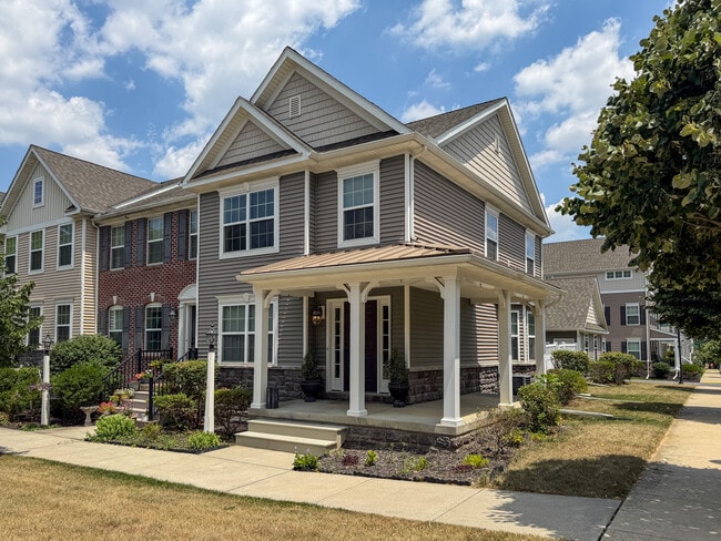 Photo - 900 Cadwell Ln
