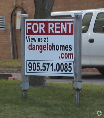 Photo - 85 Bloor St W