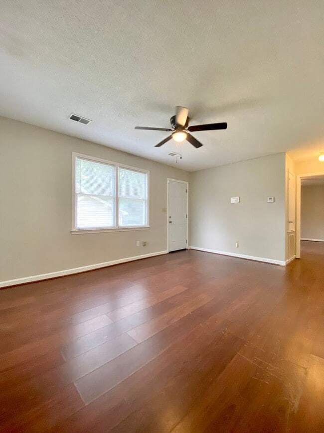 Photo - 201WynnA Unidad 201WynnA