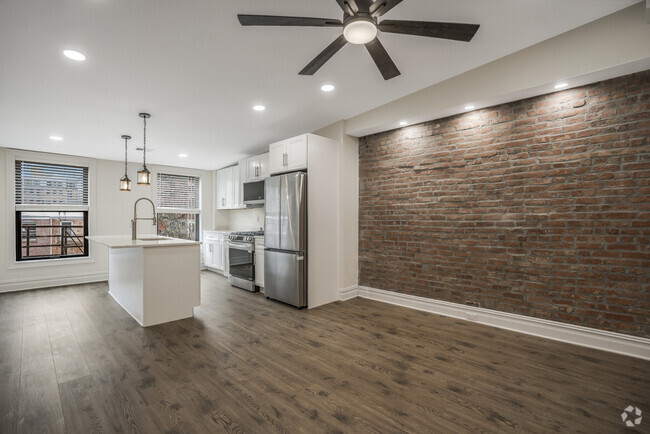 Building Photo - 155 Grand St Unit 3 Rental