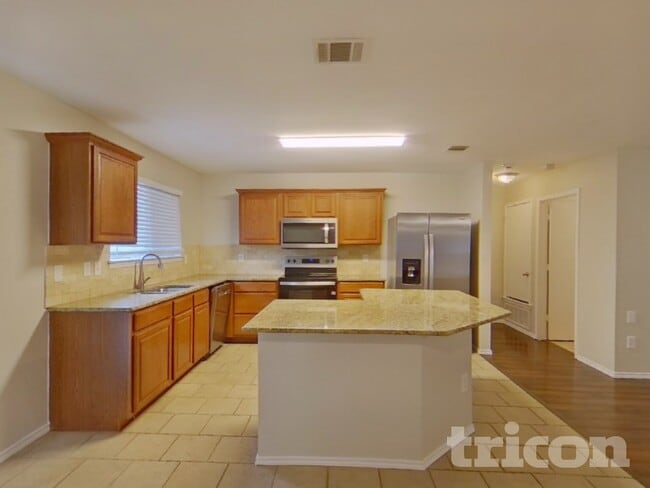 Photo - 4845 Leaf Hollow Dr