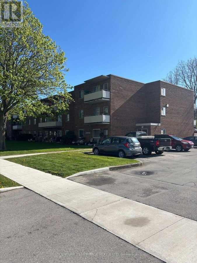 Photo - 41 Parkside Dr Unit 303