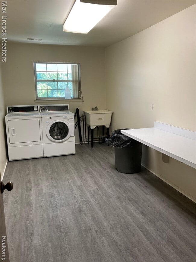 Photo - 31045 Pheasant Run St