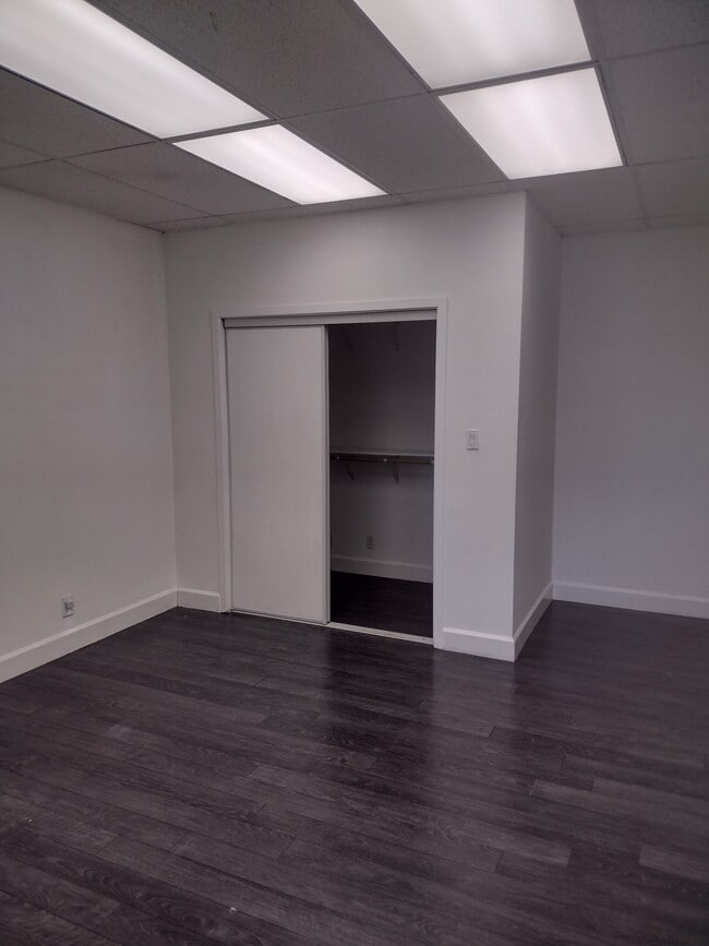Photo - 7440 Girard Ave Unidad 7442-A