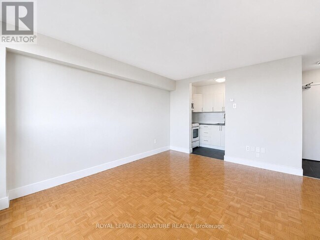 Photo - 666 Spadina Ave. Unit 1501