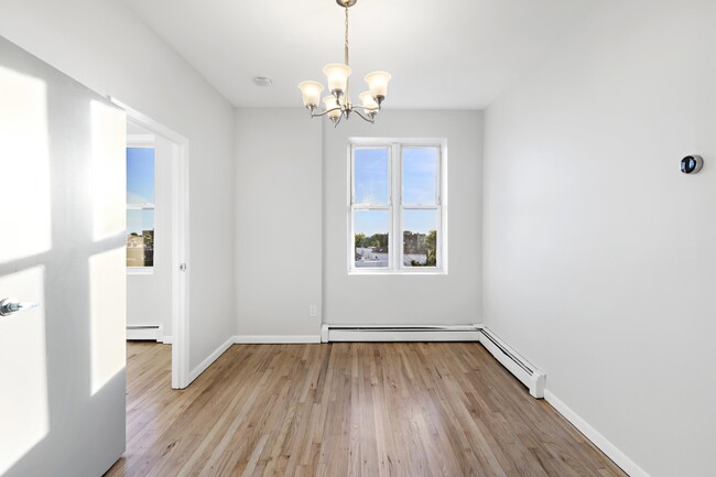 Photo - 314 Paterson Plank Rd Unit 5B