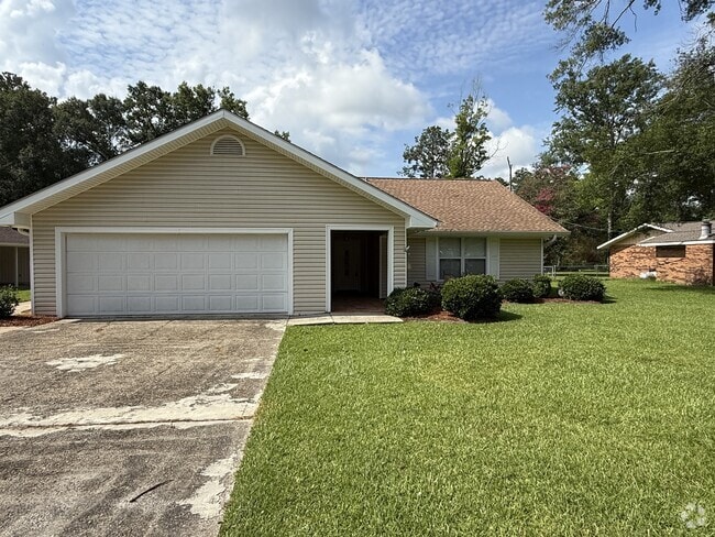 Building Photo - 17340 Vutera Dr Rental