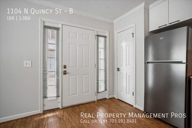 Photo - 1104 N Quincy St Unit B