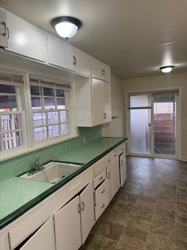 Photo - UNIQUE LAYOUT!! PRICED TO RENT