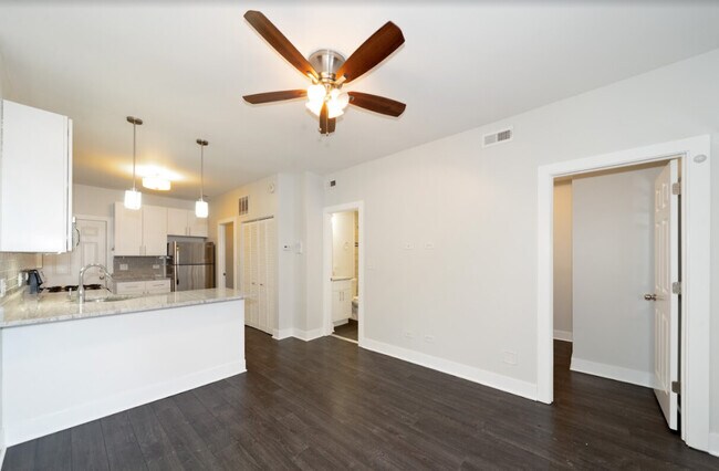 Photo - 1433 N Cleaver St Apartments Unit 3R