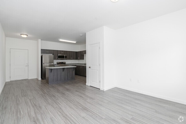 2BR, 2BA - 1,012SF - Living Room