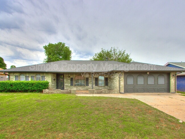 Building Photo - 5816 NW 90th St
