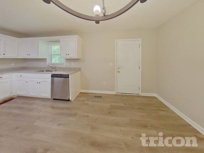 Photo - 117 Fawn Cir