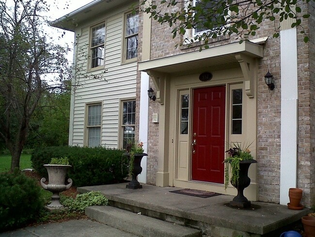 Photo - 552 Mendon Rd