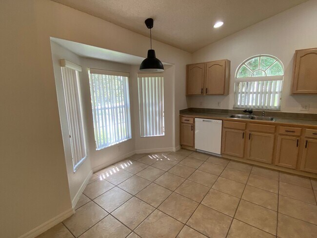 Photo - Great 4 Bedroom 3 Bathroom Pool Home in In...